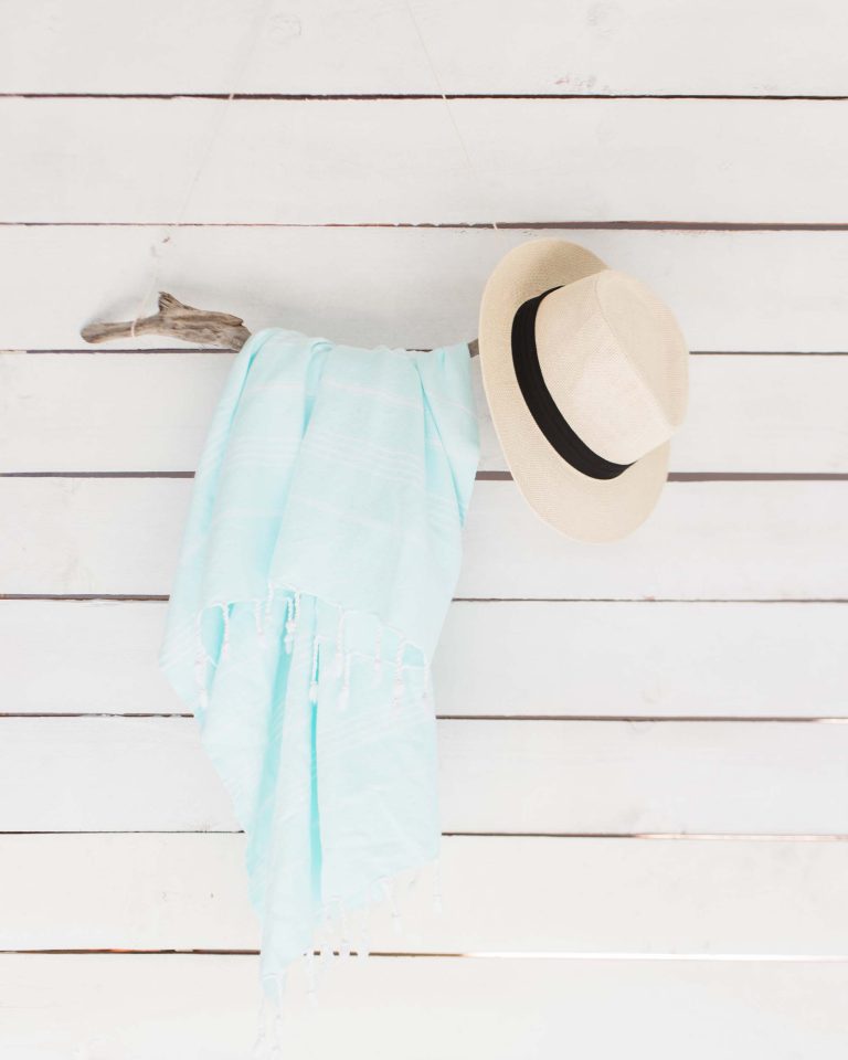 Cozy and calm = a peaceful home